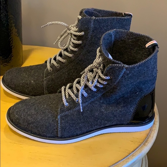 NEW! Wools high top boot - Picture 5 of 8